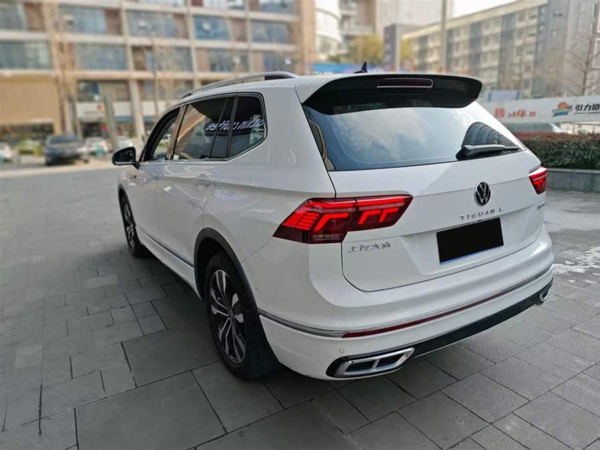 大眾 途觀L  2023款 改款 330TSI 自動兩驅(qū)舒享版圖片