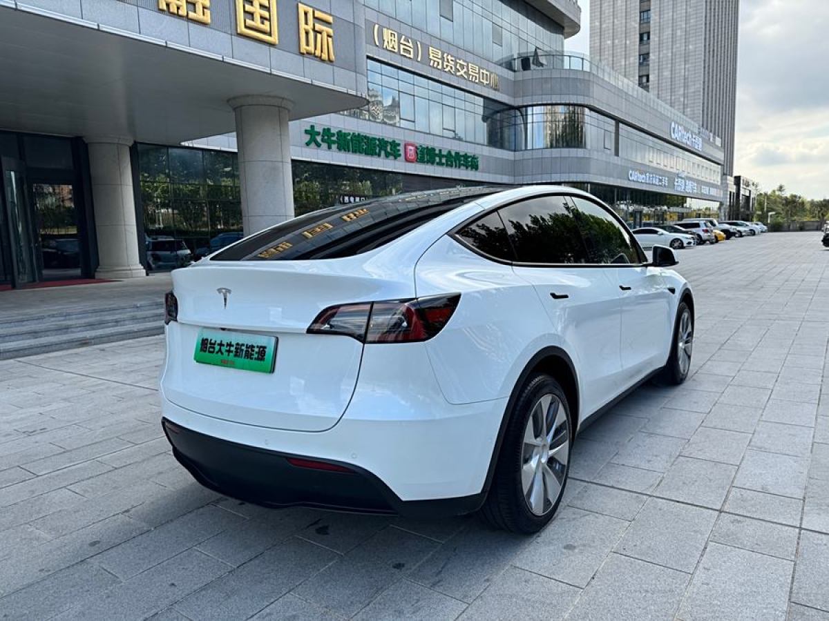 特斯拉 Model 3  2022款 改款 長(zhǎng)續(xù)航全輪驅(qū)動(dòng)版圖片