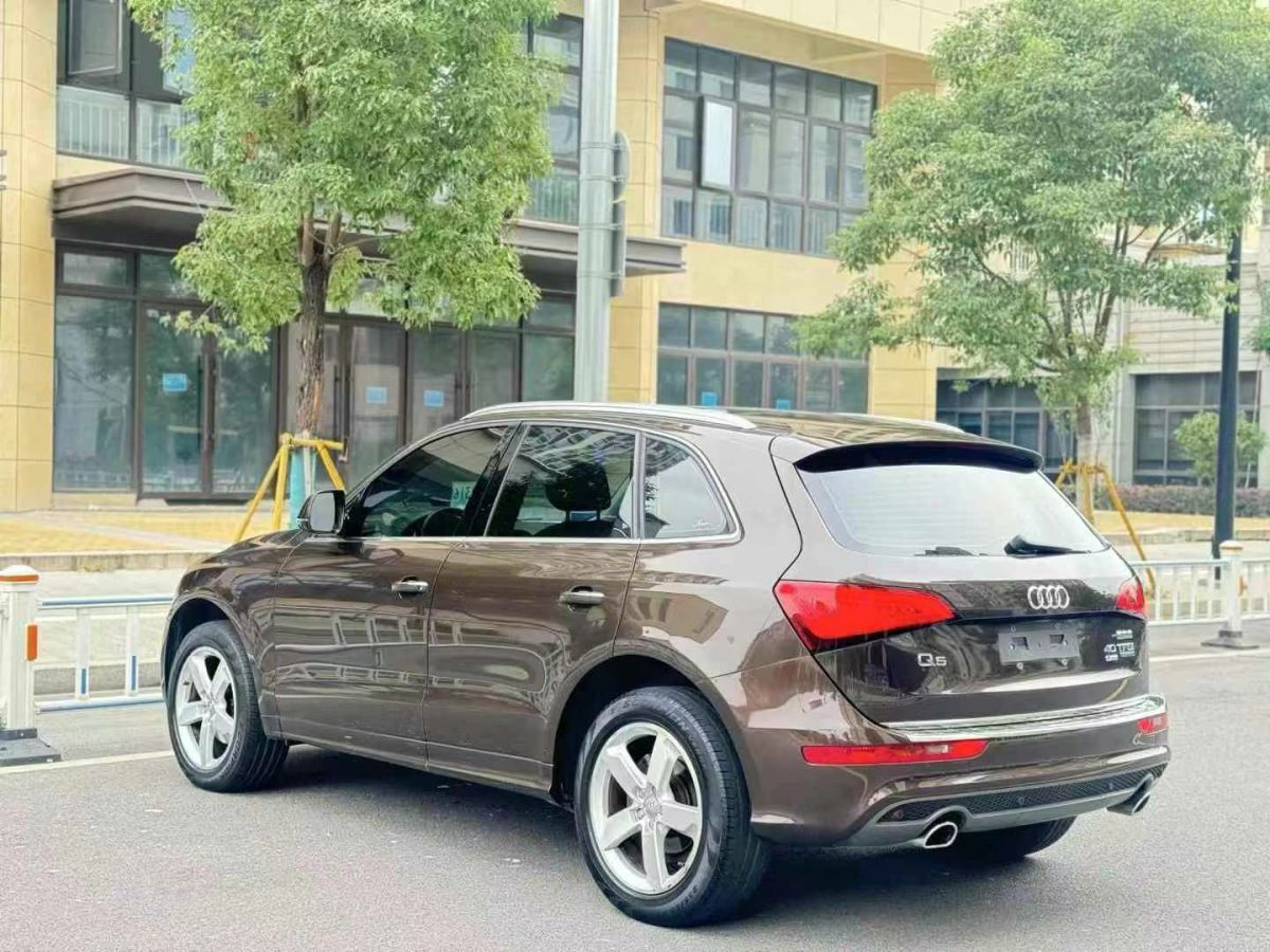 奧迪 奧迪Q5  2017款 Q5 2.0T FSI Premium Plus 美規(guī)版圖片