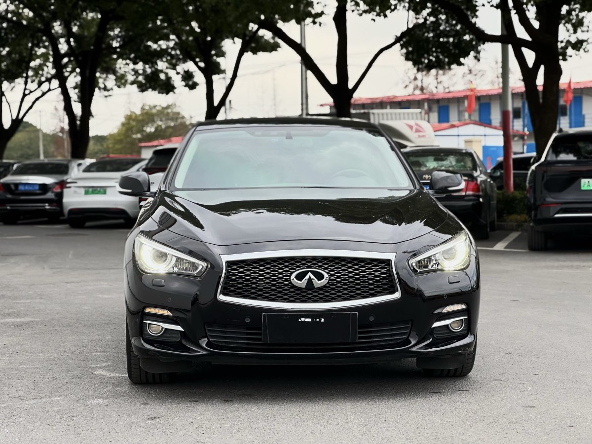 英菲尼迪 Q50L  2016款 2.0T 悅享版圖片