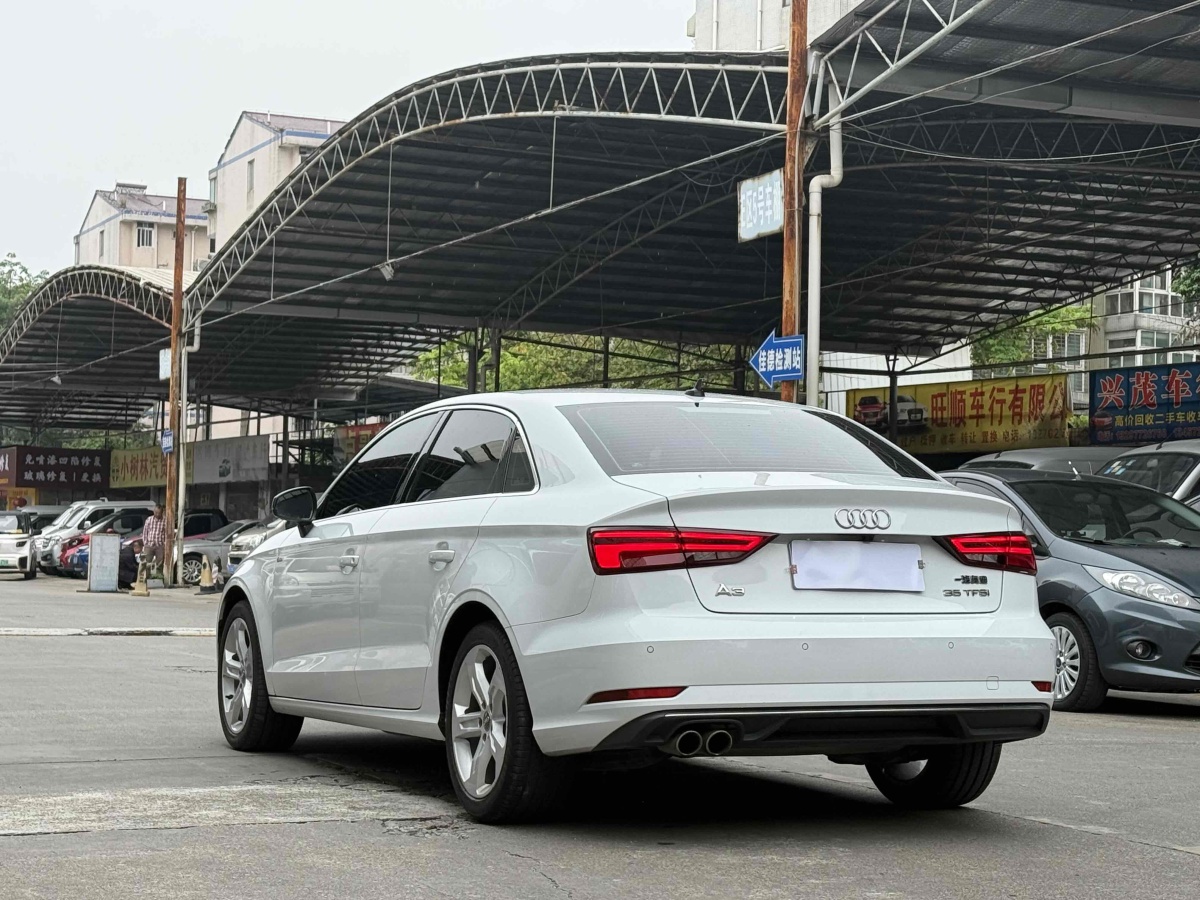 奧迪 奧迪A3  2019款 Limousine 35 TFSI 進(jìn)取型 國(guó)VI圖片