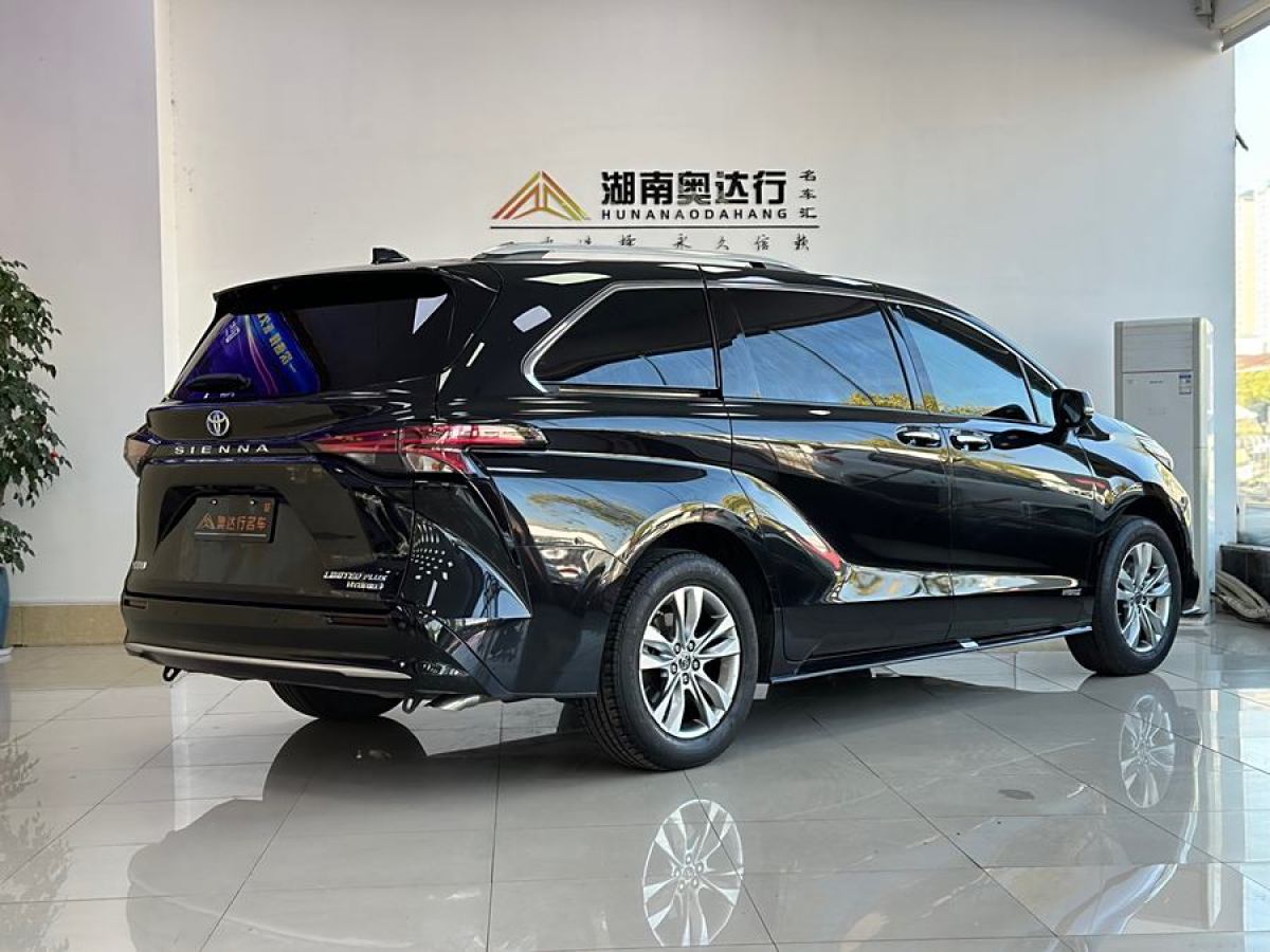 豐田 賽那SIENNA  2021款 2.5L混動(dòng) 至尊版圖片