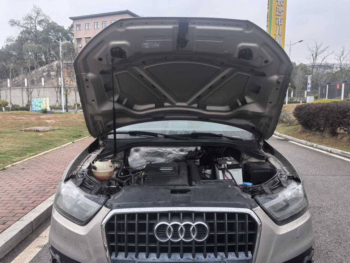 奧迪 奧迪Q3  2015款 30 TFSI 進取型圖片