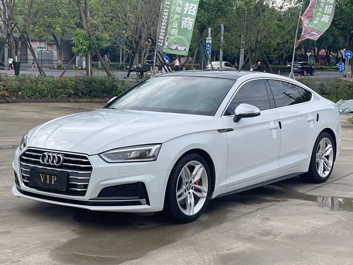 奧迪 奧迪A5  2019款 Sportback 45 TFSI 時(shí)尚型圖片