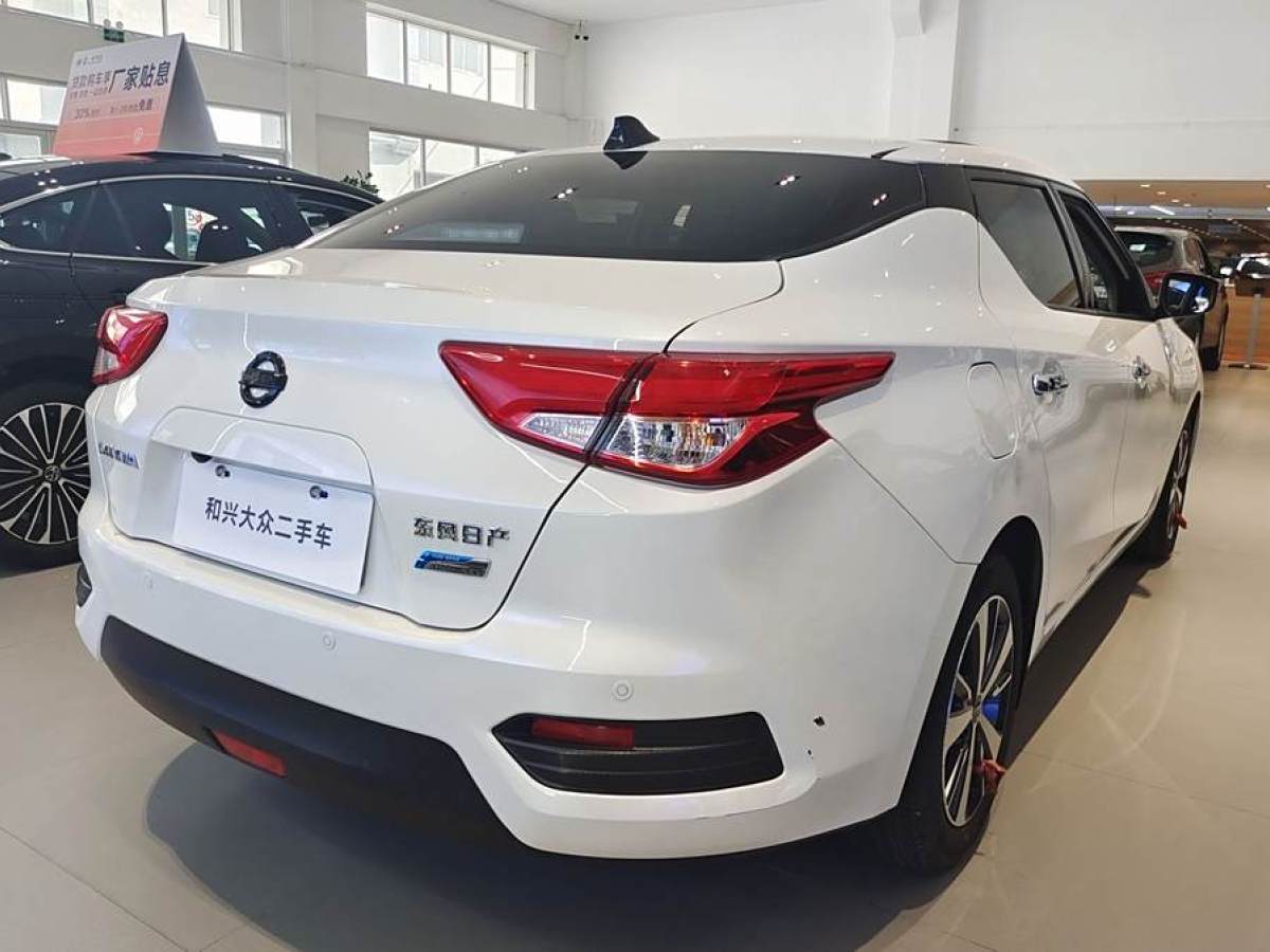 日產(chǎn) LANNIA 藍(lán)鳥(niǎo)  2020款 1.6L CVT炫酷版圖片