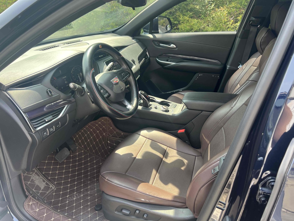 凱迪拉克 XT4  2021款 28T 兩驅技術型圖片