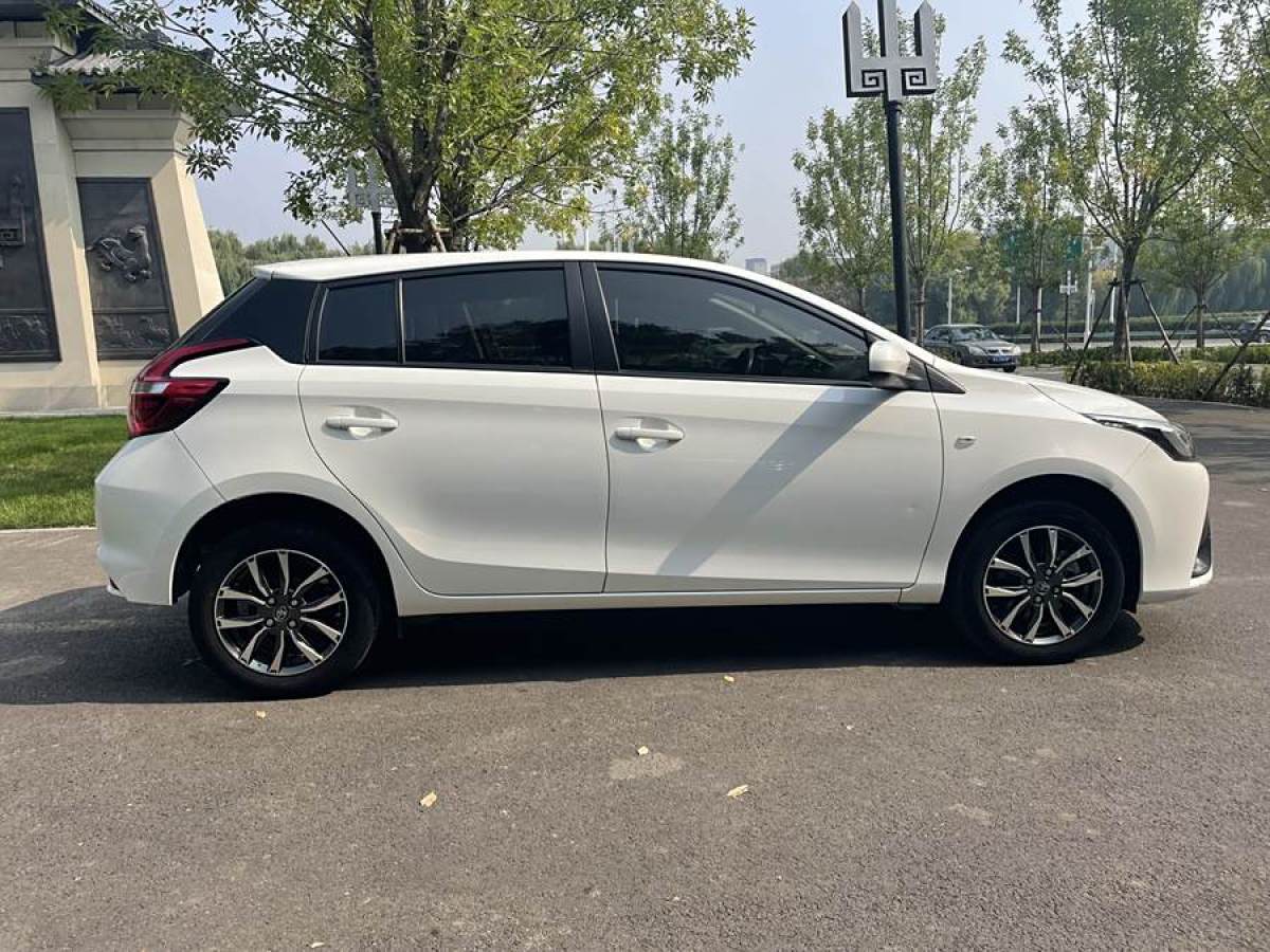 豐田 YARiS L 致炫  2020款 1.5L CVT豪華版圖片