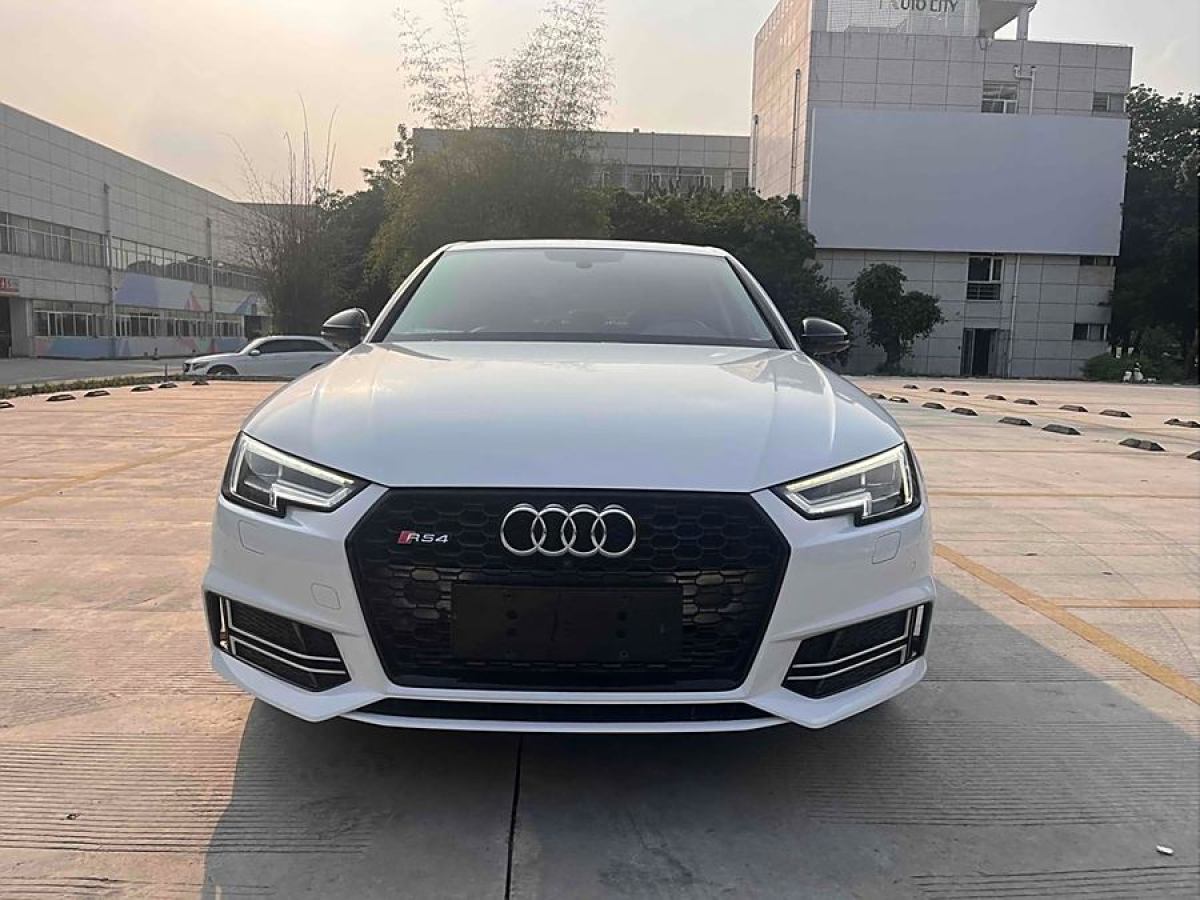 奧迪 奧迪A4L  2019款 40 TFSI 進取型 國VI圖片