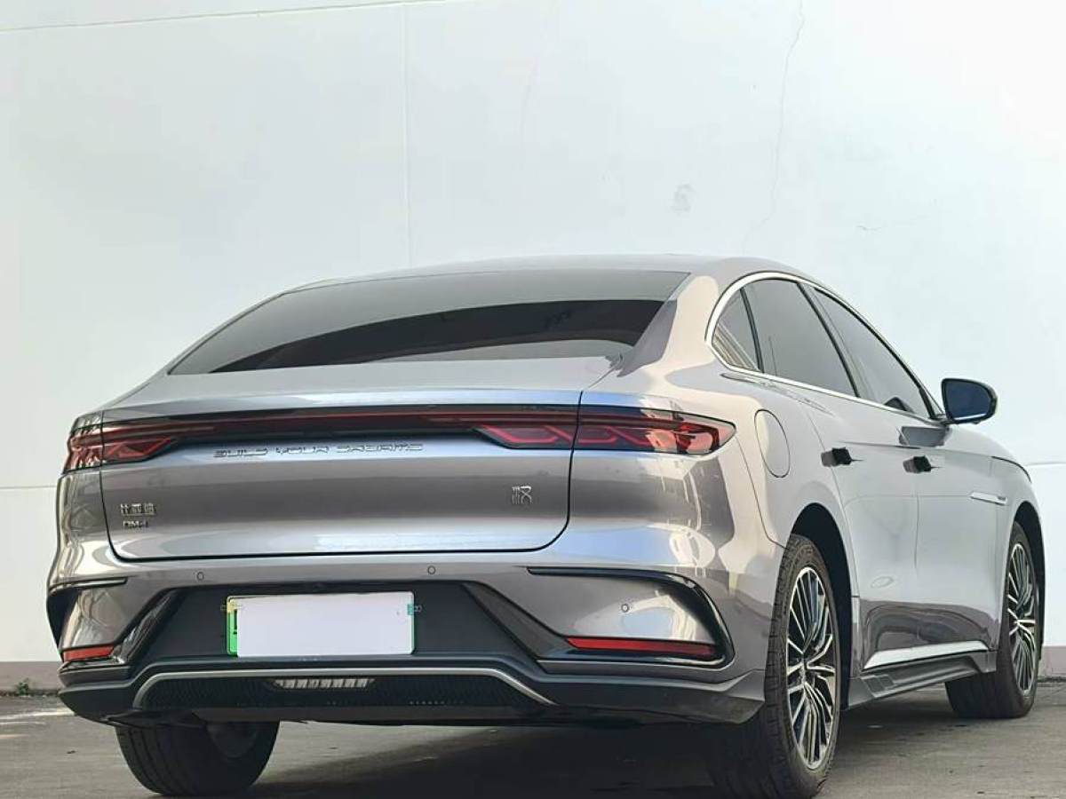 比亞迪 漢  2022款 DM-i 121KM 領(lǐng)航型圖片