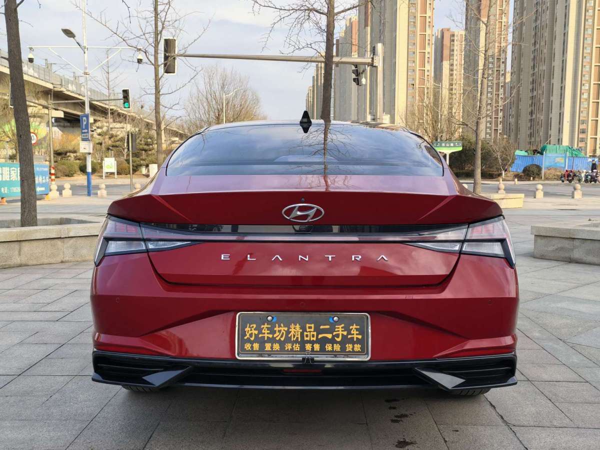 現(xiàn)代 伊蘭特  2021款 1.5L LUX尊貴版圖片