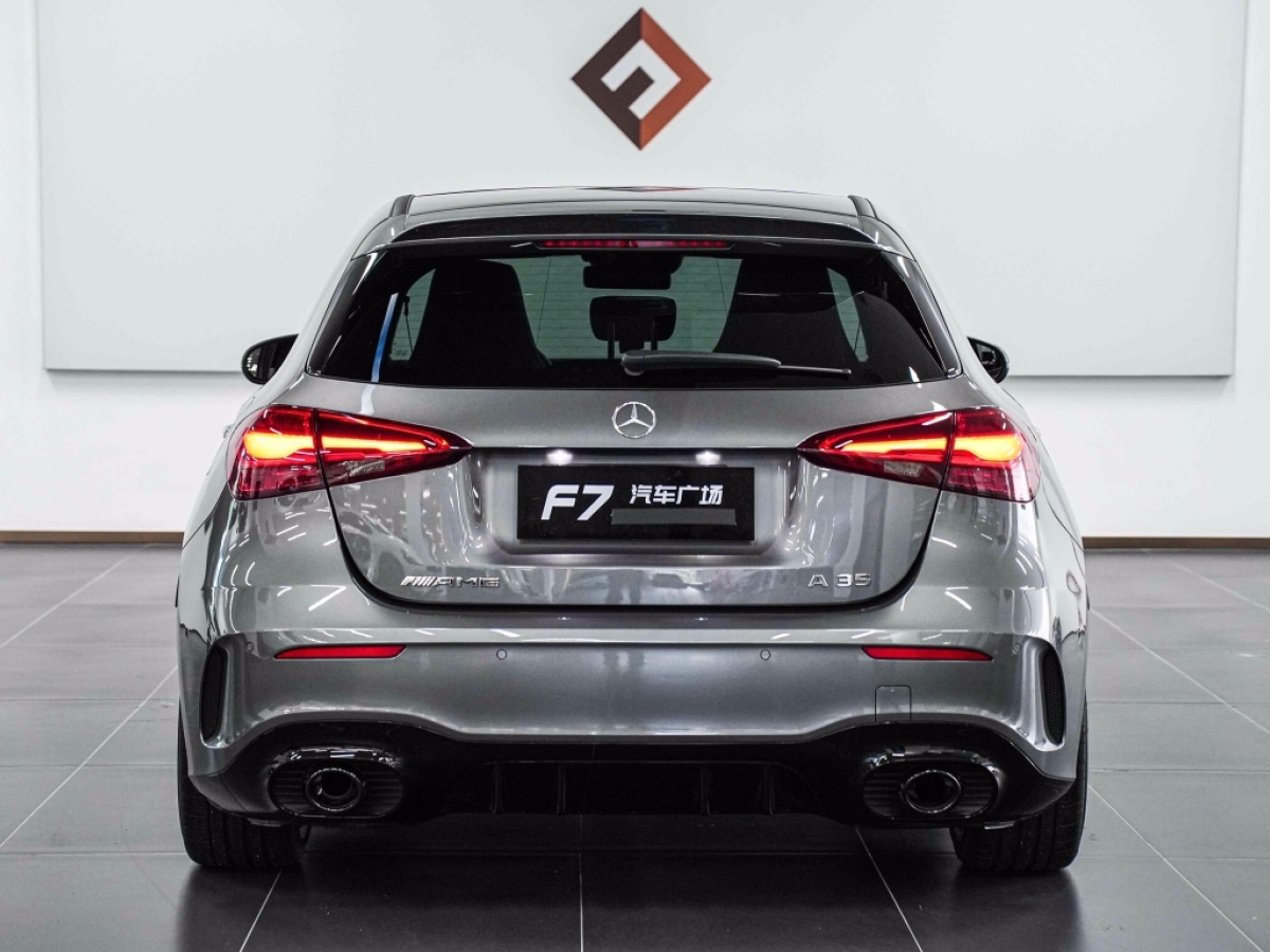 奔馳 奔馳A級AMG  2024款 AMG A 35 4MATIC圖片