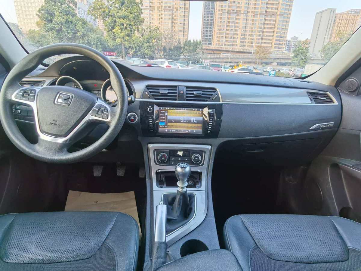 眾泰 T600  2014款 1.5T 手動精英型圖片