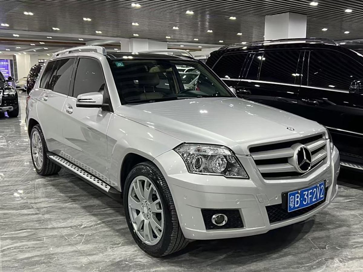 奔馳 奔馳GLK級  2011款 GLK 300 4MATIC 時尚型圖片