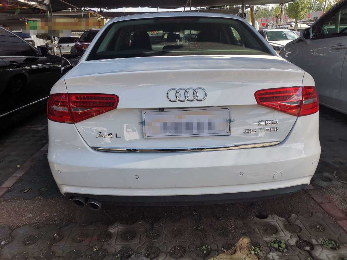 奧迪 奧迪A4L  2015款 35 TFSI 自動標準型圖片