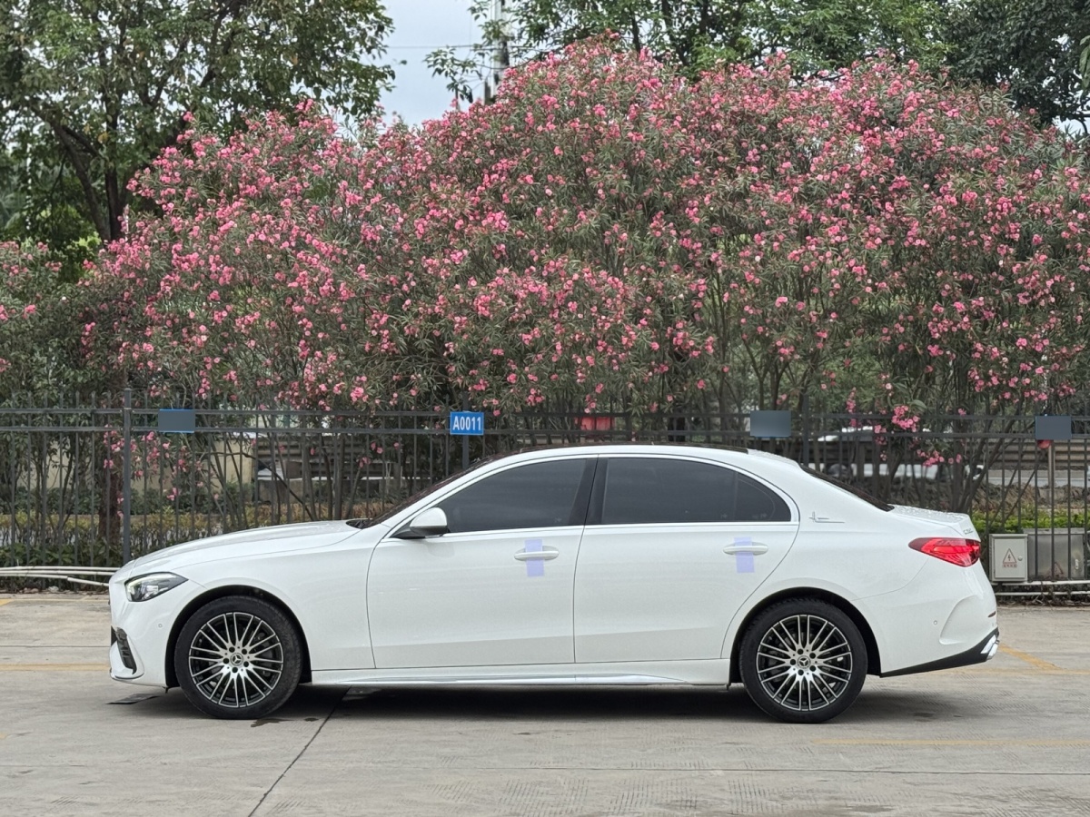奔馳 奔馳C級  2023款 改款二 C 260 L 運動版圖片