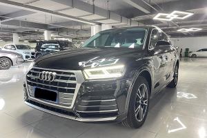 奥迪Q5L 奥迪 改款 40 TFSI 荣享时尚型