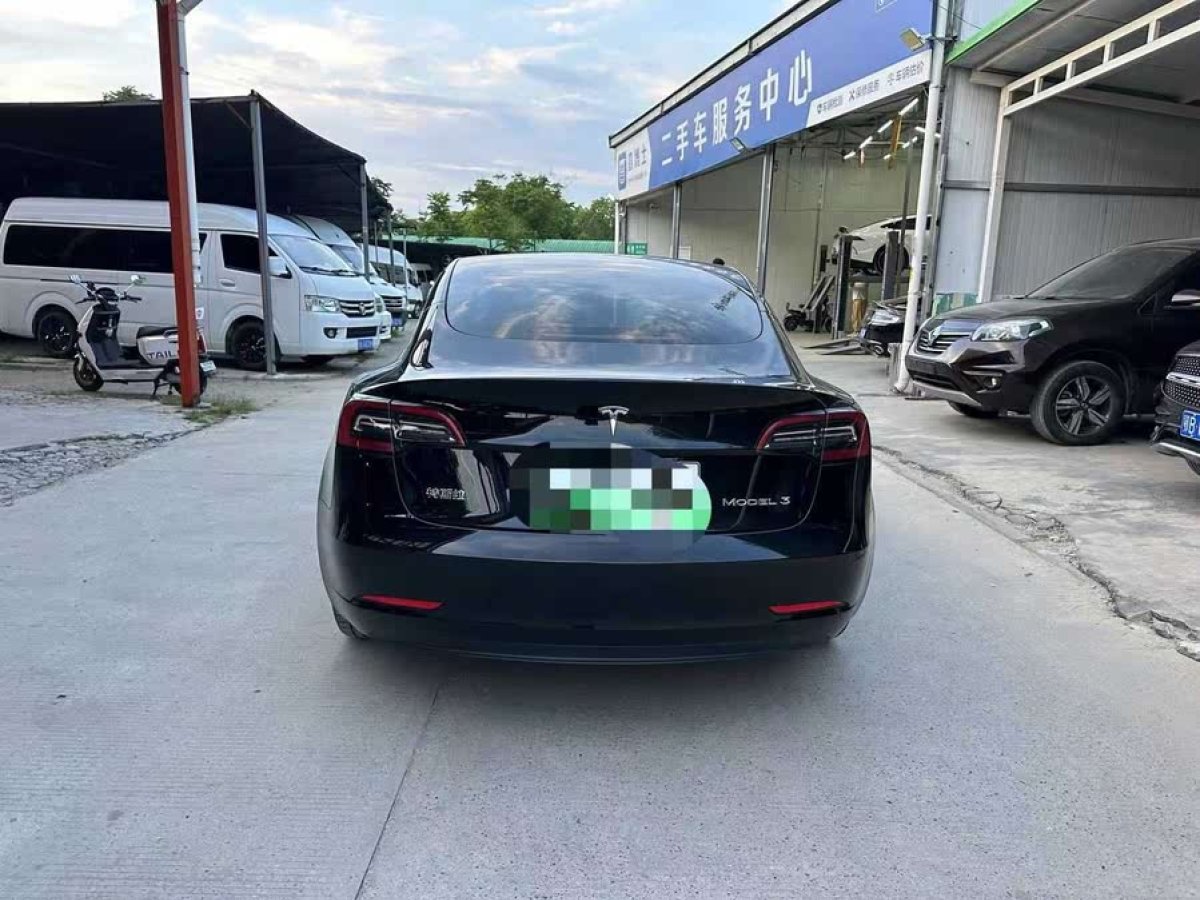 特斯拉 Model 3  2022款 后輪驅(qū)動(dòng)版圖片