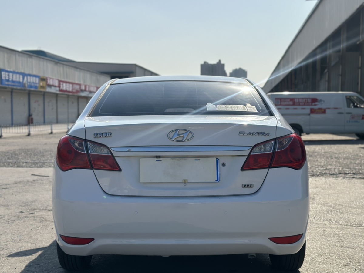 現(xiàn)代 悅動  2011款 1.6L 自動舒適型圖片