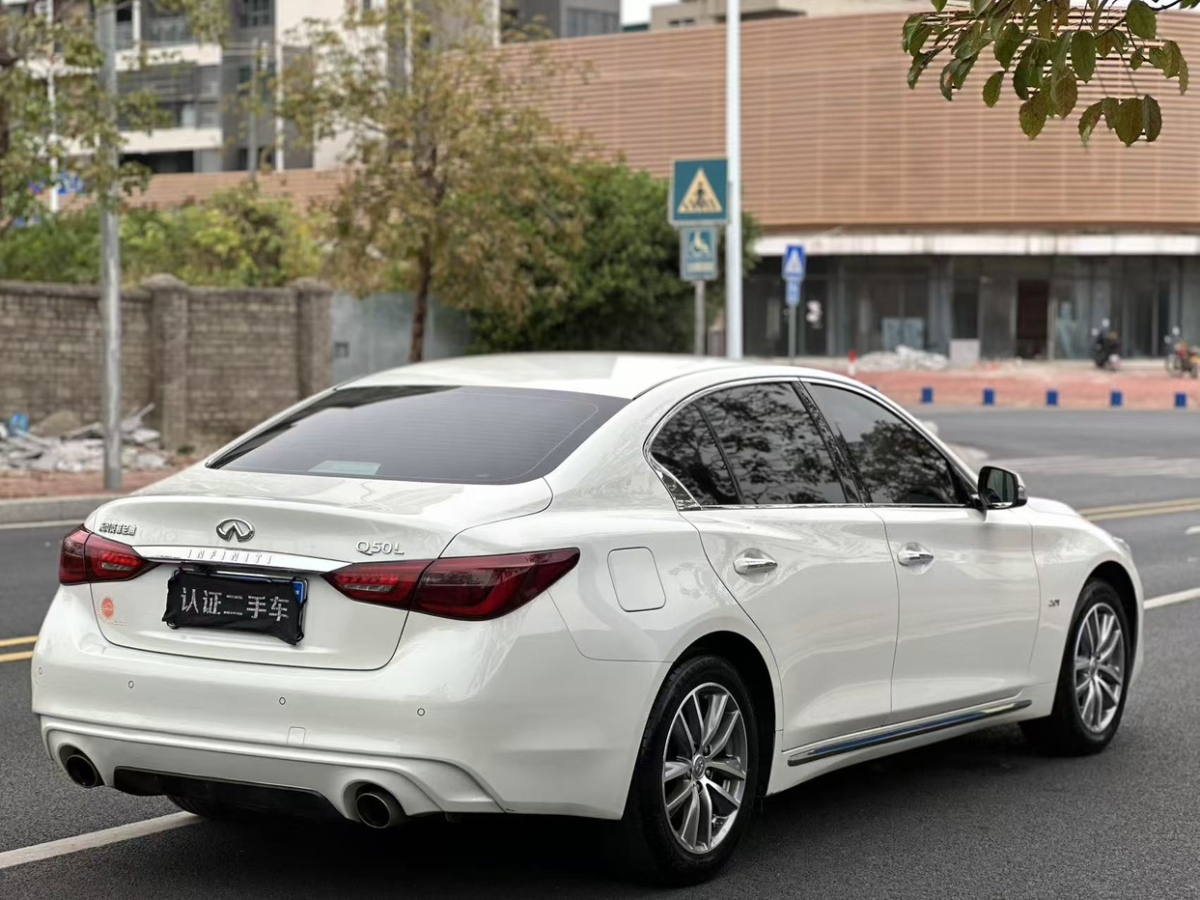 英菲尼迪 Q50L  2018款  2.0T 舒適版 國VI圖片