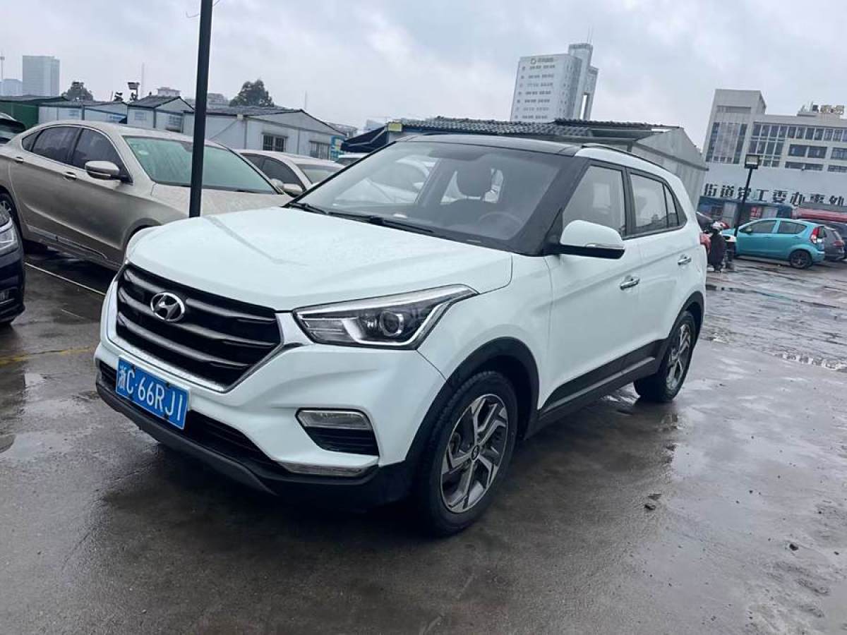 現(xiàn)代 ix25  2017款 1.6L 自動智能型圖片