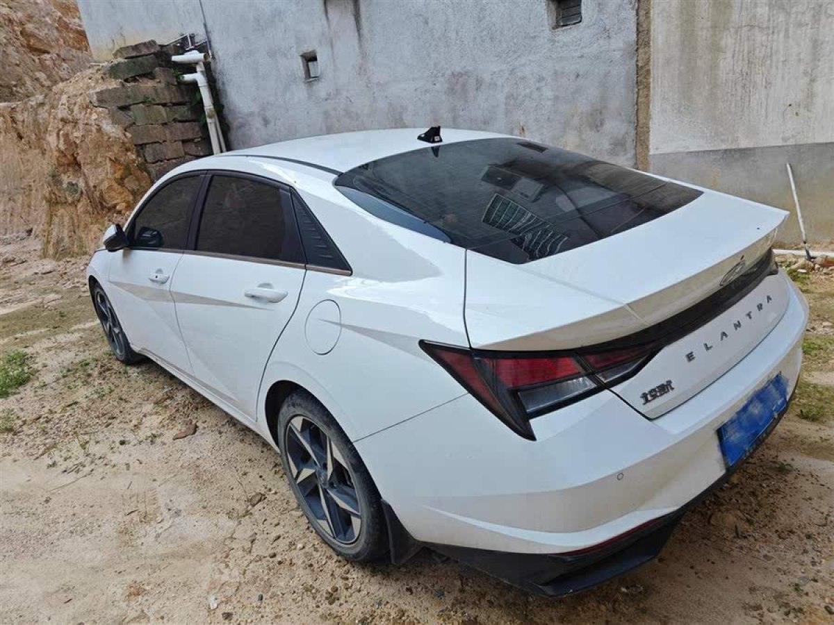 現(xiàn)代 伊蘭特  2022款 1.5L CVT GLX精英版圖片