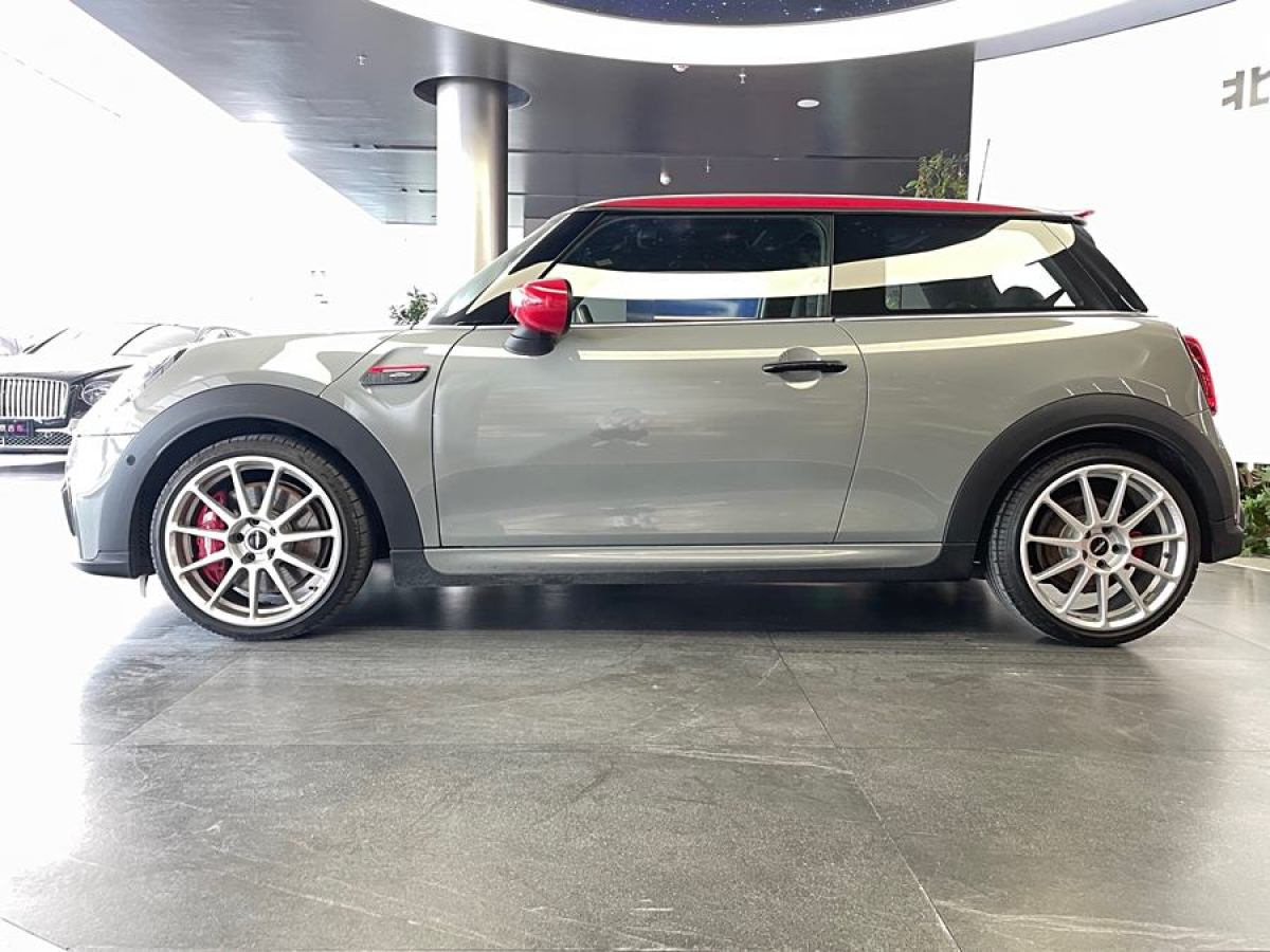 2021年6月MINI JCW  2022款 2.0T JOHN COOPER WORKS ALL-IN