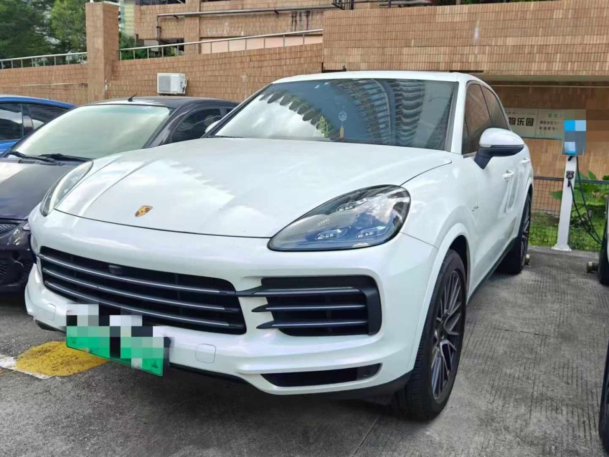 2022年10月保時(shí)捷 Cayenne  2022款 Cayenne 3.0T 鉑金版