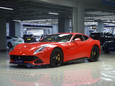 法拉利 F12berlinetta 6.3L 標(biāo)準(zhǔn)型圖片