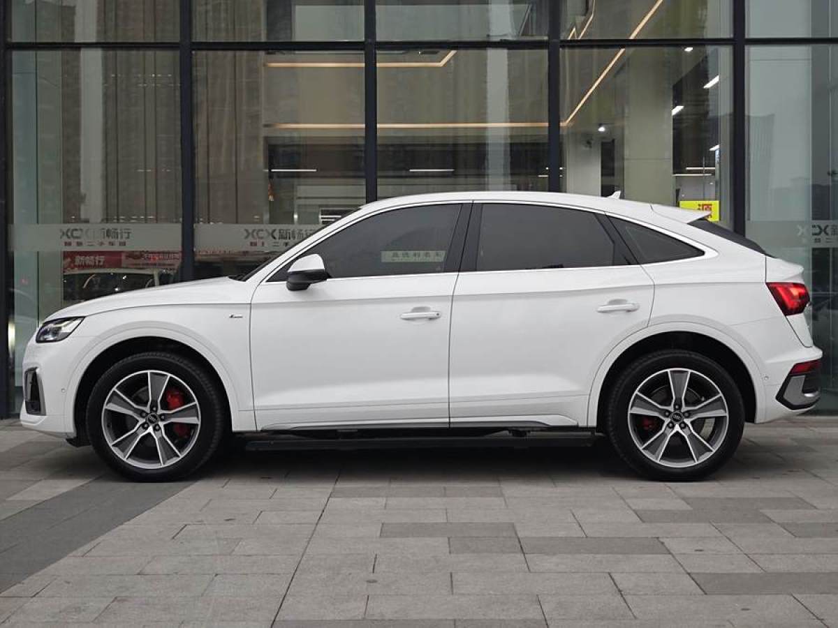 奧迪 奧迪Q5L Sportback  2022款 改款 45 TFSI 豪華型圖片