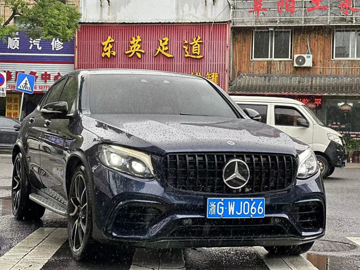 奔馳 奔馳GLE轎跑 AMG  2017款 AMG GLE 43 4MATIC 轎跑SUV圖片