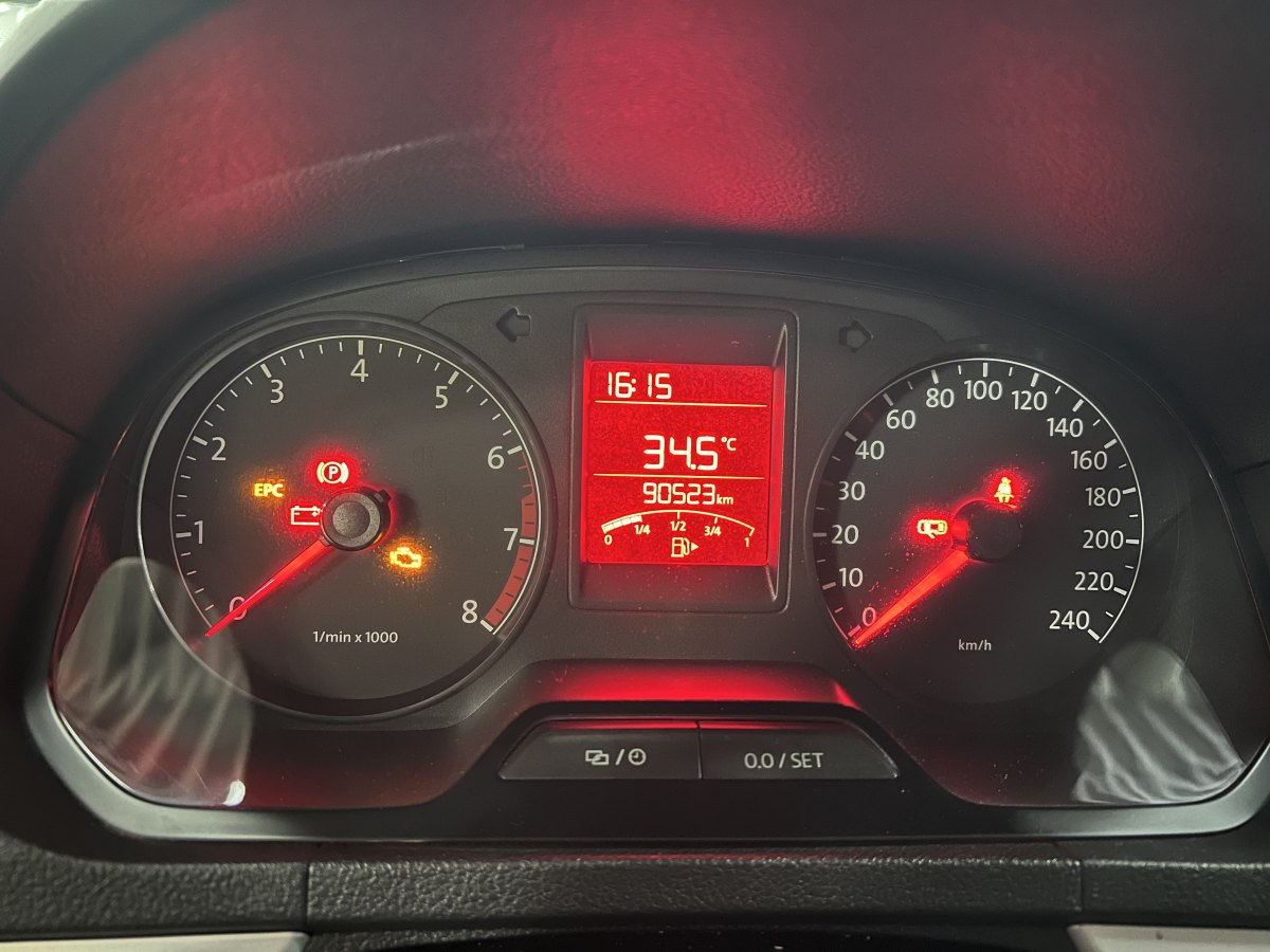 大眾 捷達(dá)  2015款 質(zhì)惠版 1.6L 手動(dòng)舒適型圖片