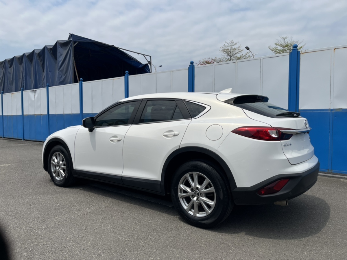 2018年2月马自达 CX-4  2018款 2.0L 自动两驱蓝天探索版