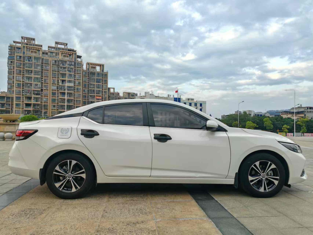 日產(chǎn) 軒逸  2021款 1.6L XL CVT悅享版圖片