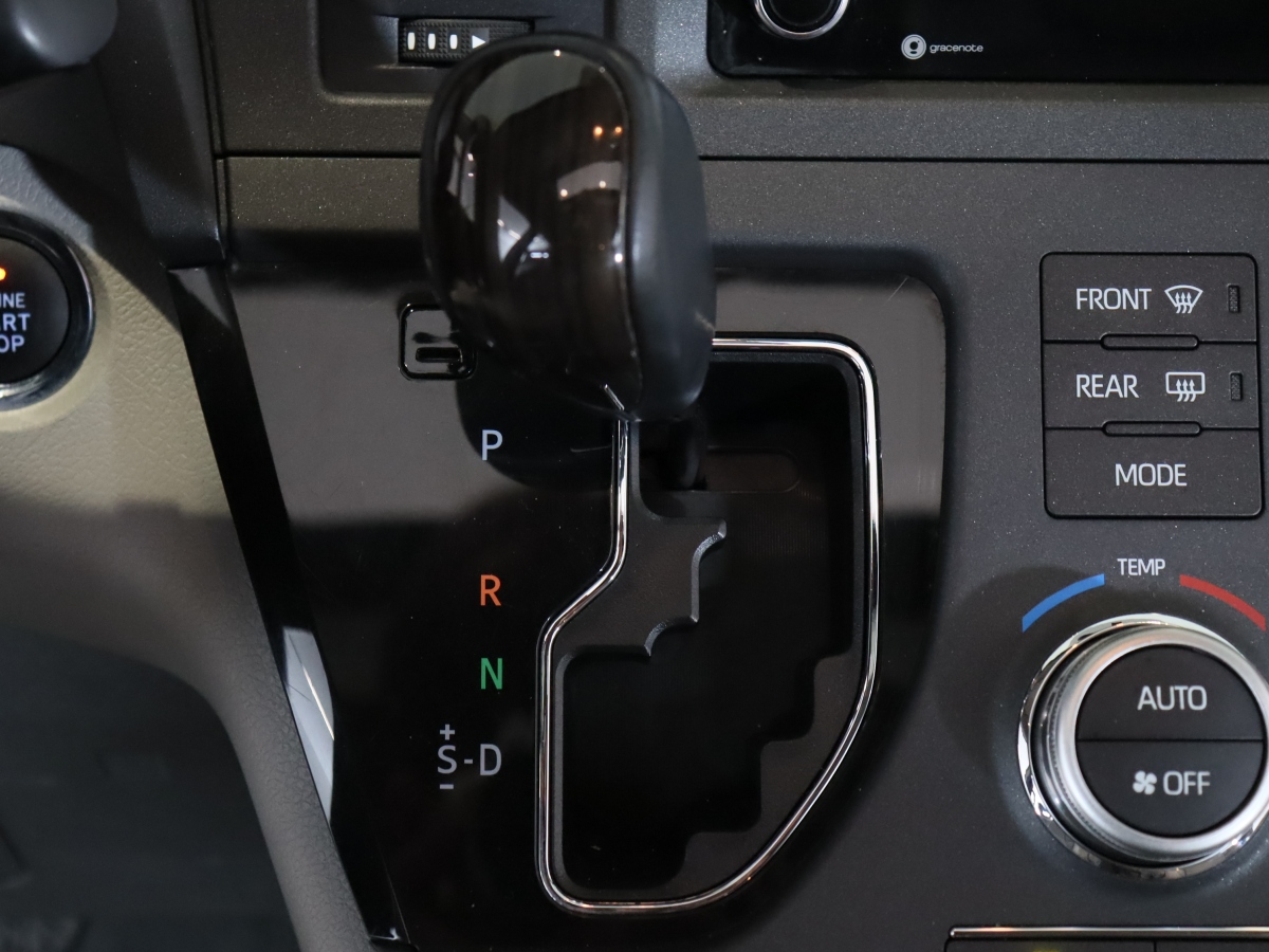 丰田 塞纳  2017款 3.5 LE 四驱7座 美规版图片