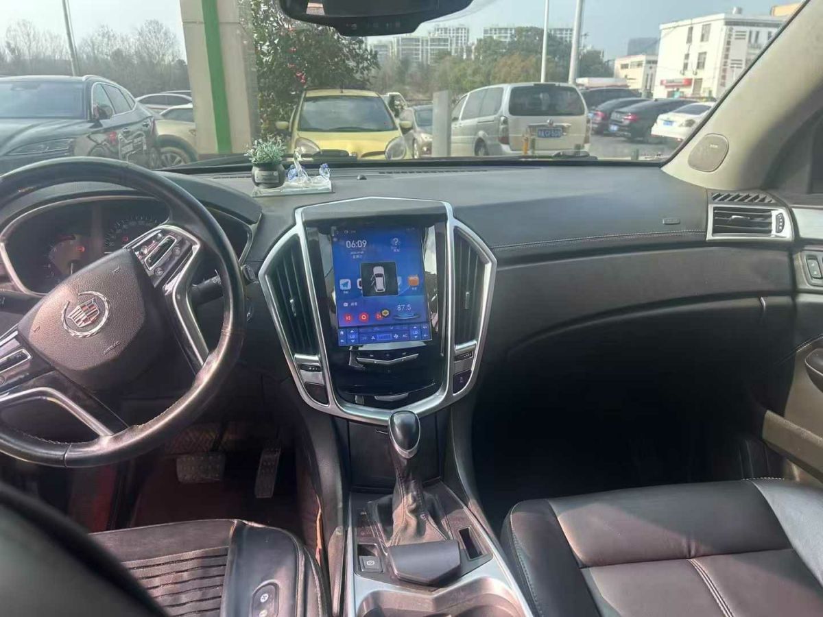 凱迪拉克 SRX  2015款 3.0L 精英型圖片