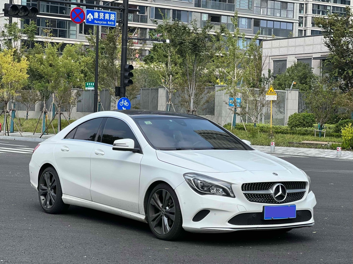 奔馳 奔馳CLA級  2018款 CLA 200 動感型圖片