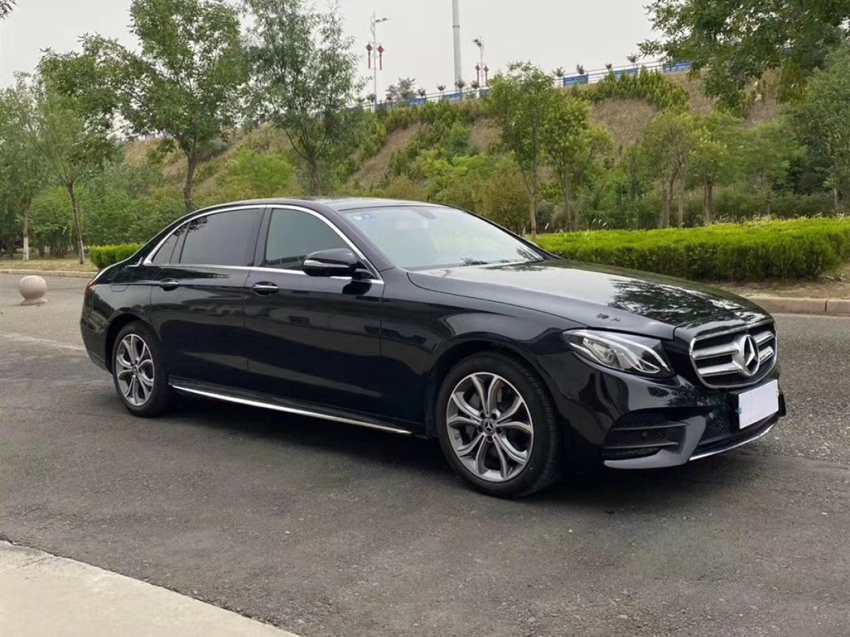 2020年06月奔馳 奔馳e級amg 2020款 e 300 l 運動時尚型