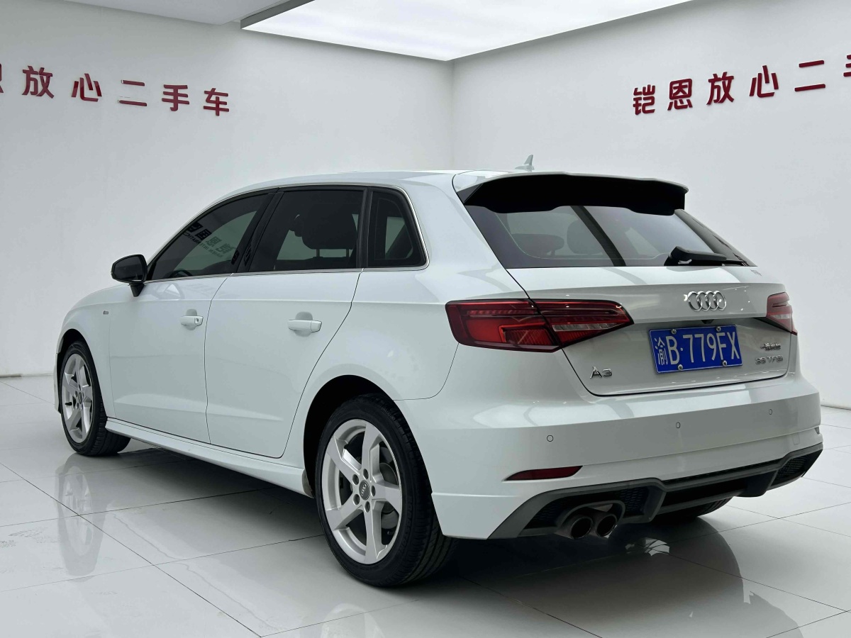 奧迪 奧迪A3  2016款 Sportback 35 TFSI 進(jìn)取型圖片