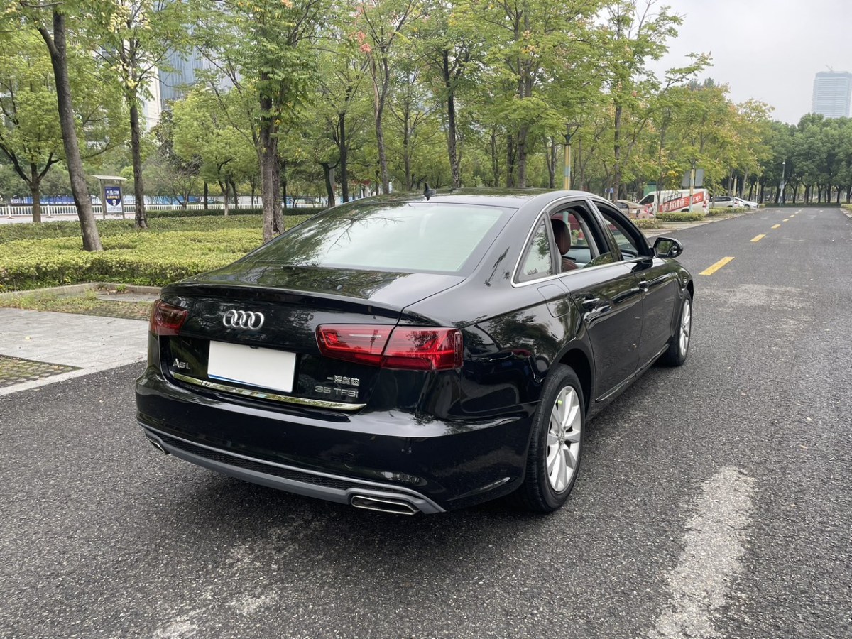 奧迪 奧迪A6L  2015款 TFSI 百萬紀(jì)念智領(lǐng)型圖片