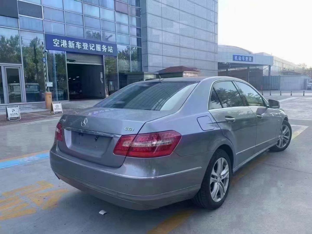 奔馳 奔馳E級(jí)  2010款 E 300 L 時(shí)尚型圖片