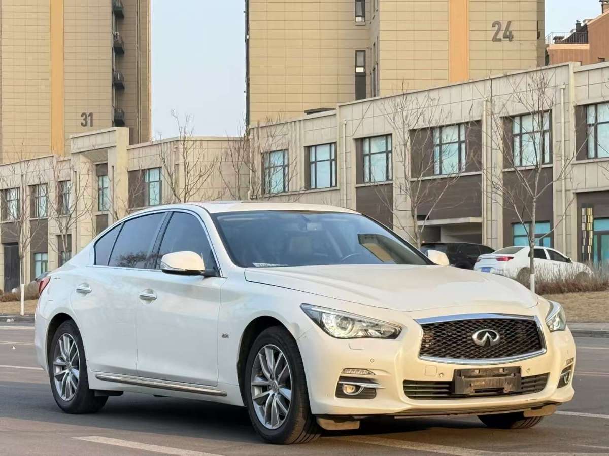 2015年09月英菲尼迪 Q50L  2015款 2.0T 悅享版