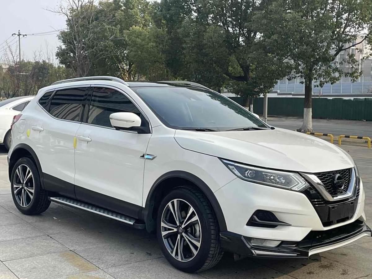 日產(chǎn) 逍客  2019款  2.0L CVT豪華版圖片