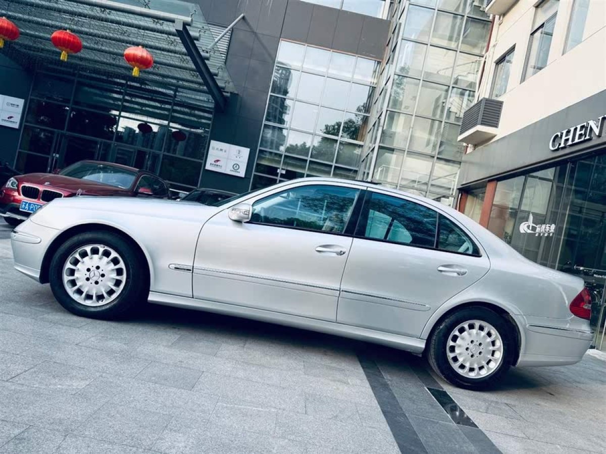 奔馳 奔馳E級(jí)  2005款 E 280圖片