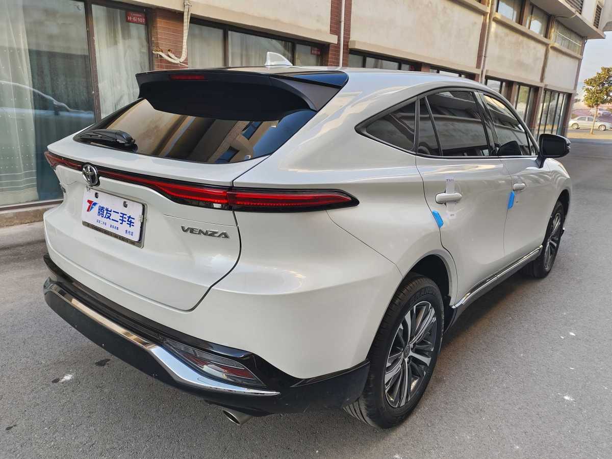 豐田 威颯  2022款 2.0L CVT兩驅(qū)豪華版圖片