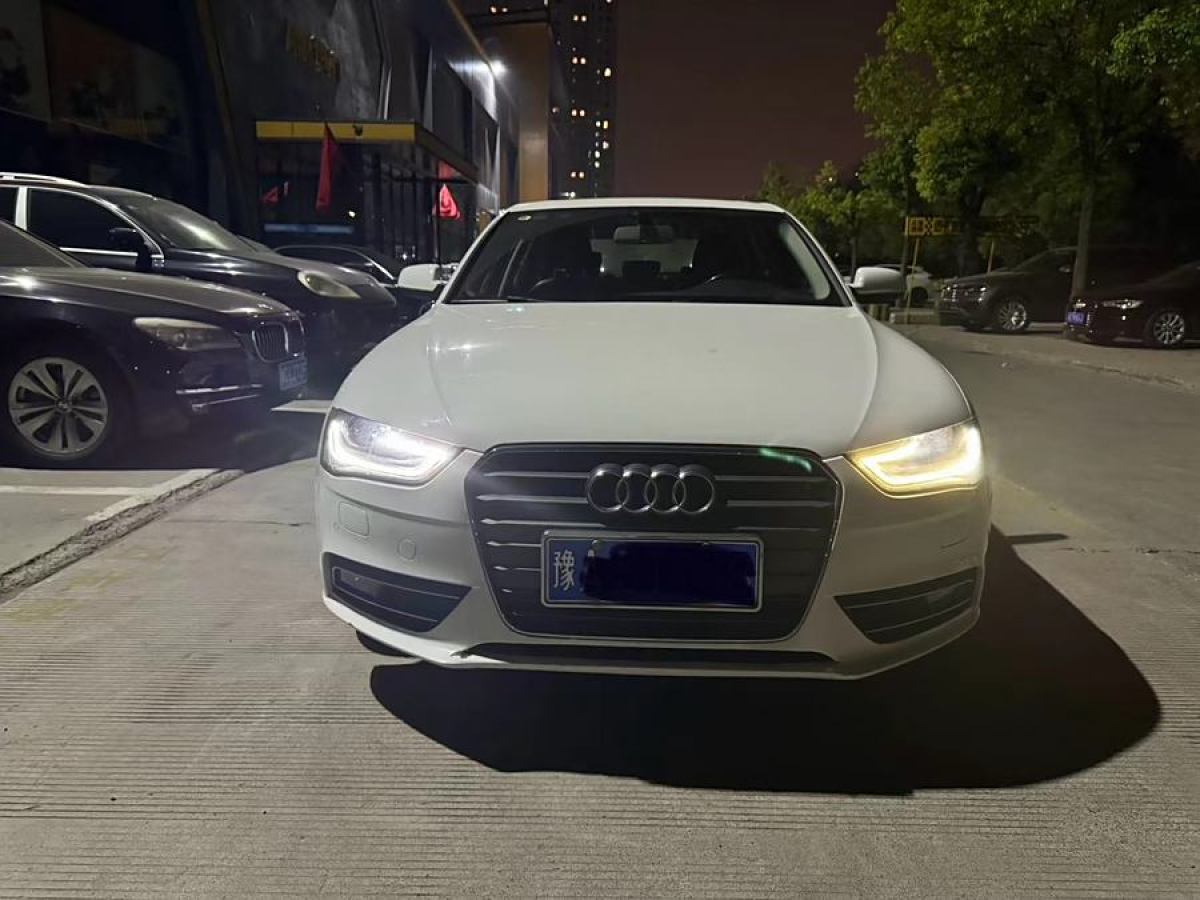 奧迪 奧迪A4L  2013款 40 TFSI quattro個(gè)性運(yùn)動(dòng)型圖片