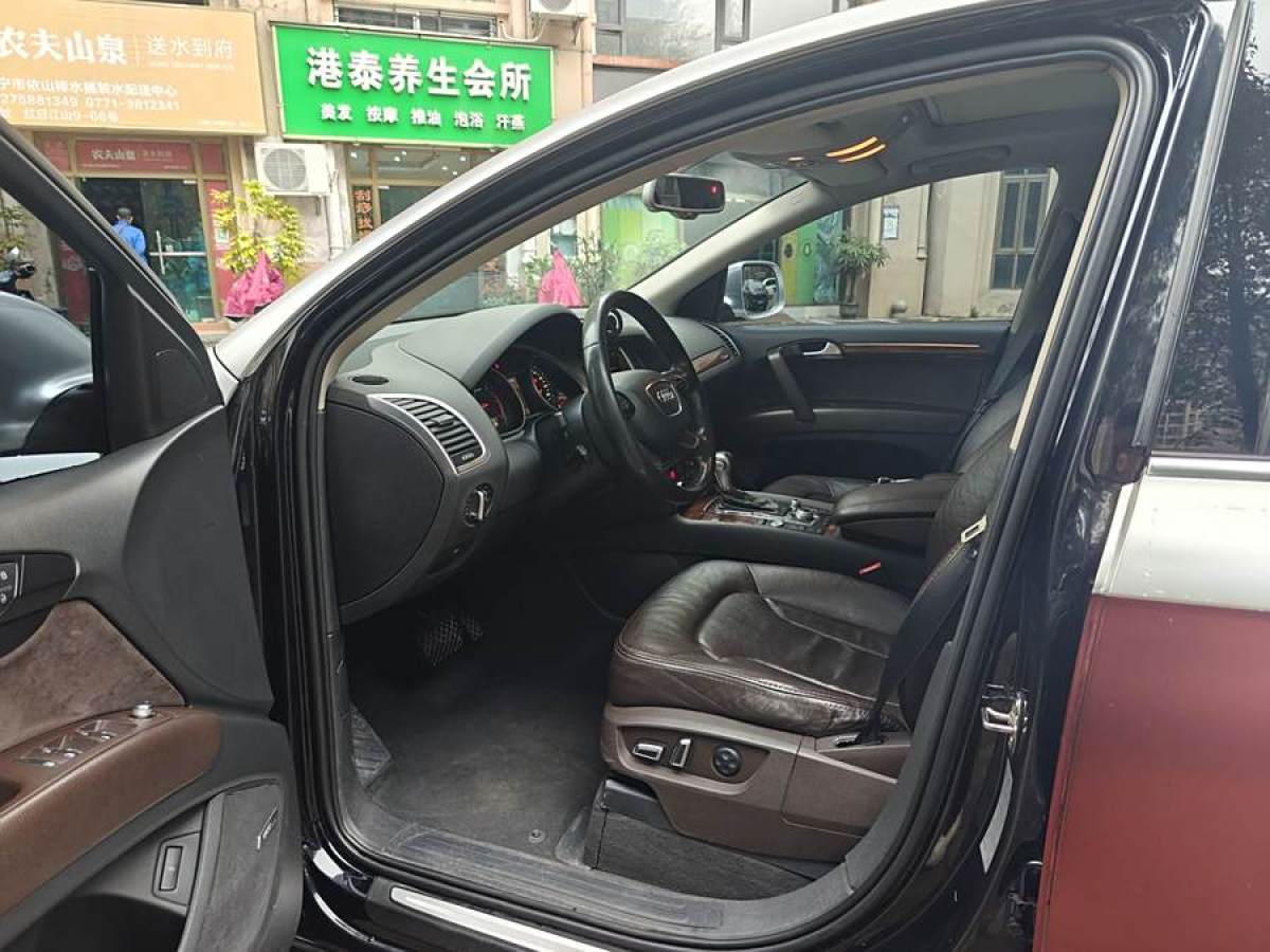 奧迪 奧迪Q7  2014款 35 TDI 越野型圖片