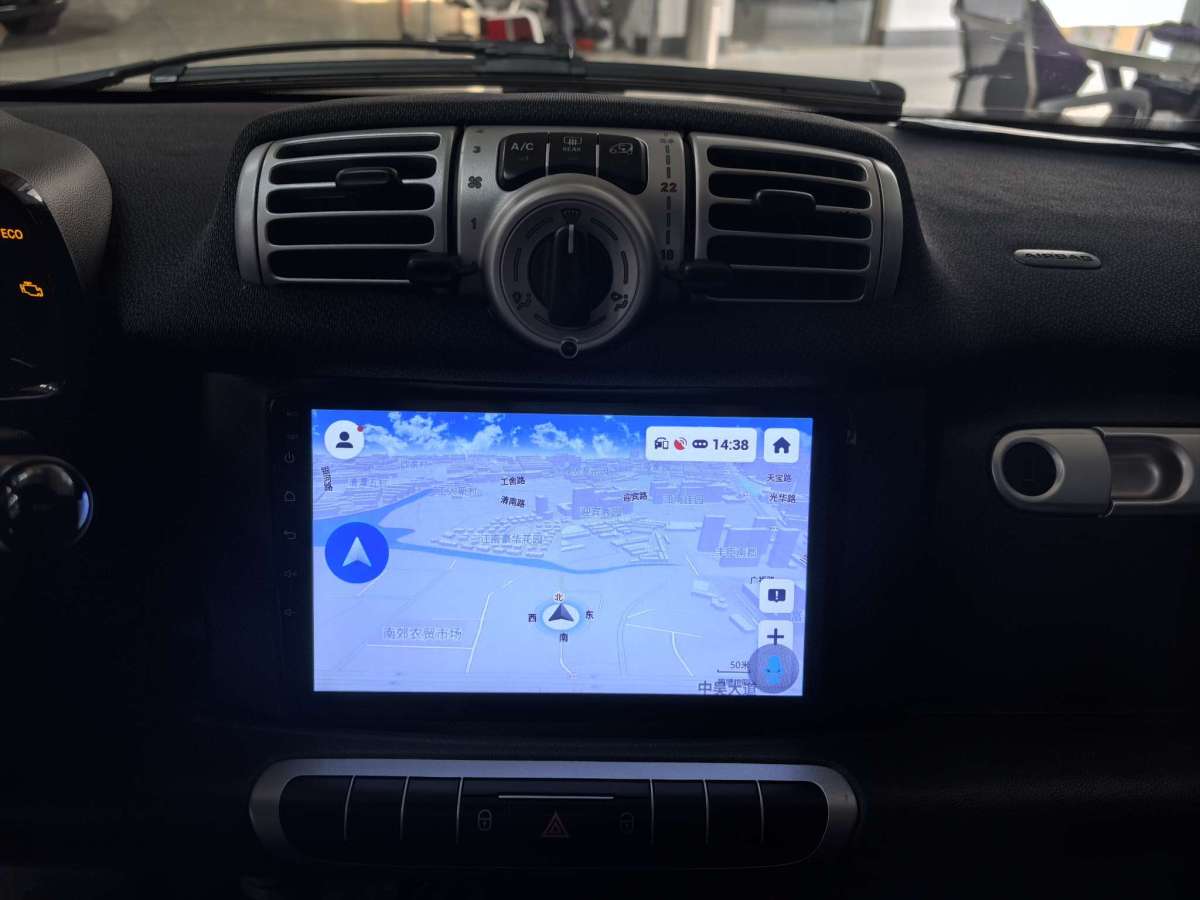 smart fortwo  2012款 1.0 MHD 硬頂標準版圖片