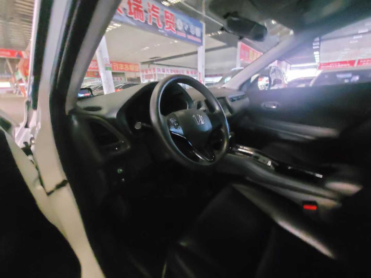 本田 繽智  2018款 1.5L CVT兩驅(qū)科技精英型圖片