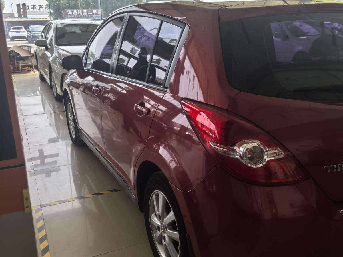 日產(chǎn) 騏達(dá)  2011款 1.6L CVT智能型圖片