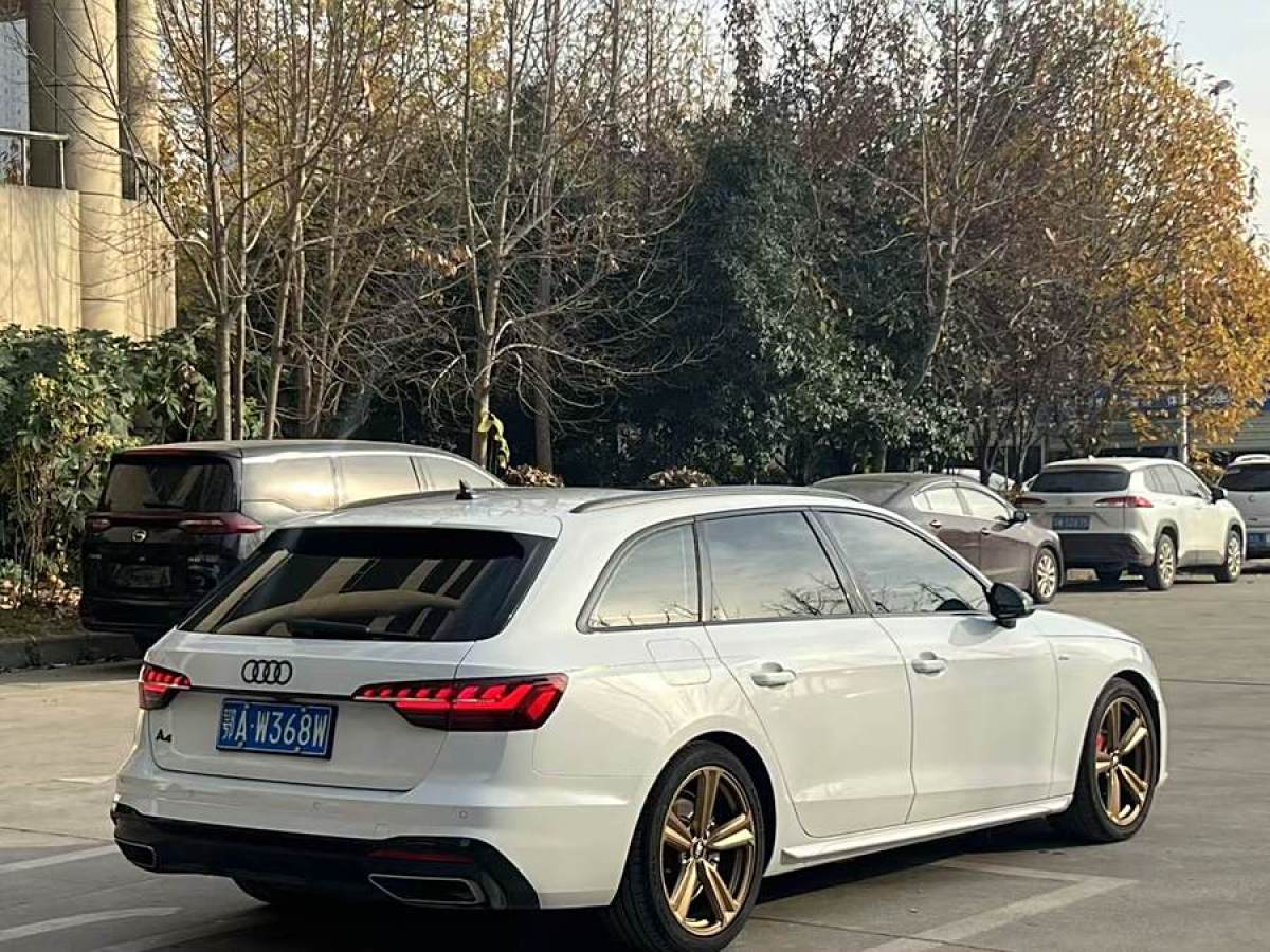 奧迪 奧迪A4  2021款 Avant 先鋒派 40 TFSI 豪華動感型圖片